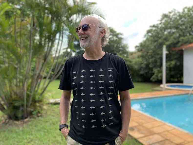 O ator mineiro Francisco Anbal Machado, de 59 anos, planeja passar um tempo na Europa e depois voltar a viver em Belo Horizonte(foto: Tiago Gontijo/Divulgao)