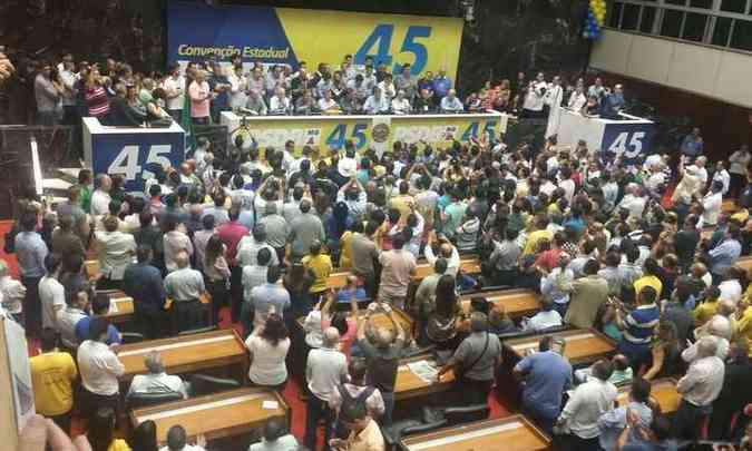 Novo presidente do PSDB, deputado Domingos Svio foi eleito por unanimidade, com 427 votos(foto: Jair Amaral/EM/D.A Press)