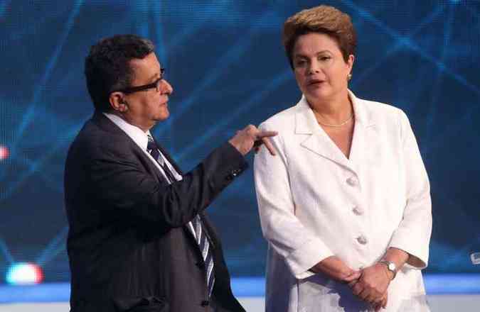 Joo Santana e a ento presidente Dilma Rousseff durante um dos debates na TV da campanha eleitoral de 2014, quando ela foi reeleita (foto: Daniel Teixeira/Estado Contedo- 23/9/14)