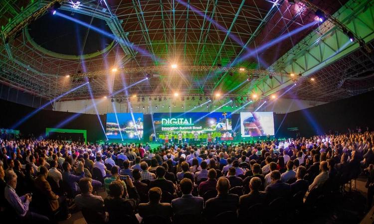 Auditrio do Summit lotado