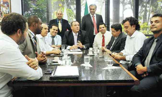 Depois de muita conversa, vereadores fecham acordo que tambm tira de discusso mudanas no regimento interno(foto: Cristina Horta/EM/D.A Press)