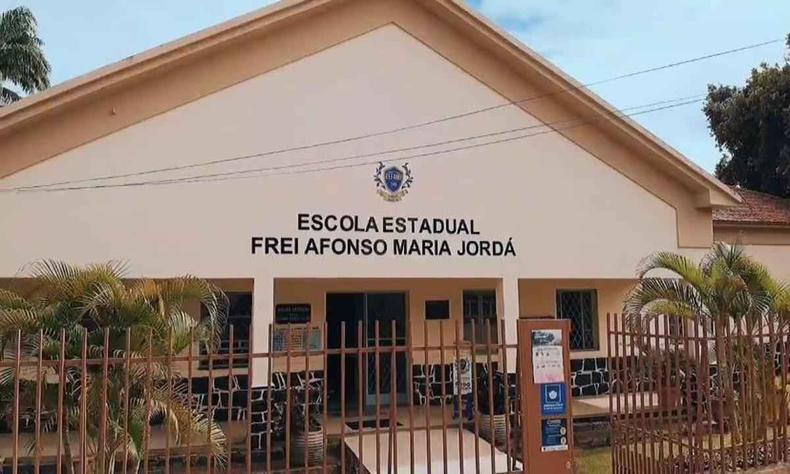 Fachada da Escola Estadual Frei Afonso Maria Jord (EEFAMJ)