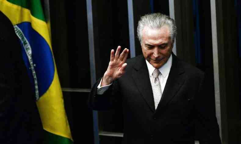 Ex-presidente Michel Temer aconselhou e orientou Jair Bolsonaro em recuo de ataques ao STF