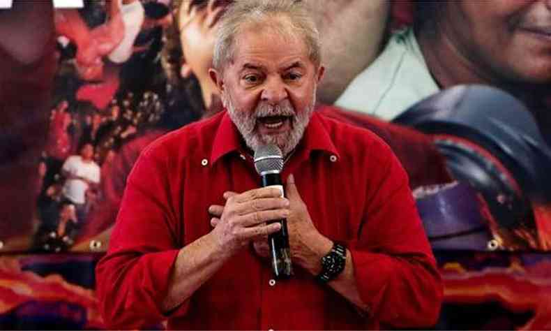 Lula foi condenado a nove anos e meio de priso por corrupo e lavagem de dinheiro (foto: Miguel Schincariol/AFP)