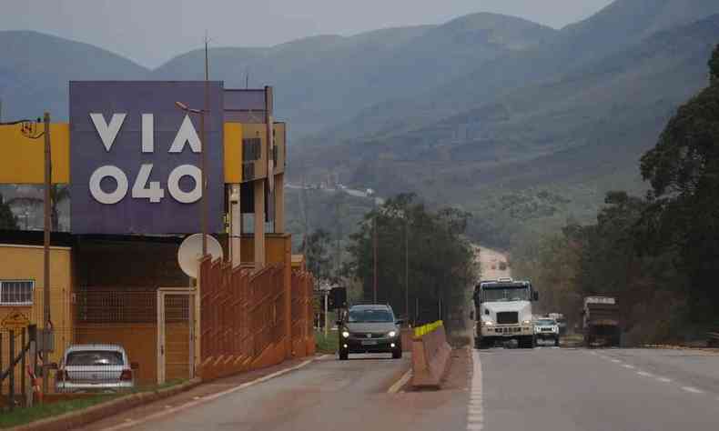 Ponto de controle da Via 040 em Nova Lima-MG