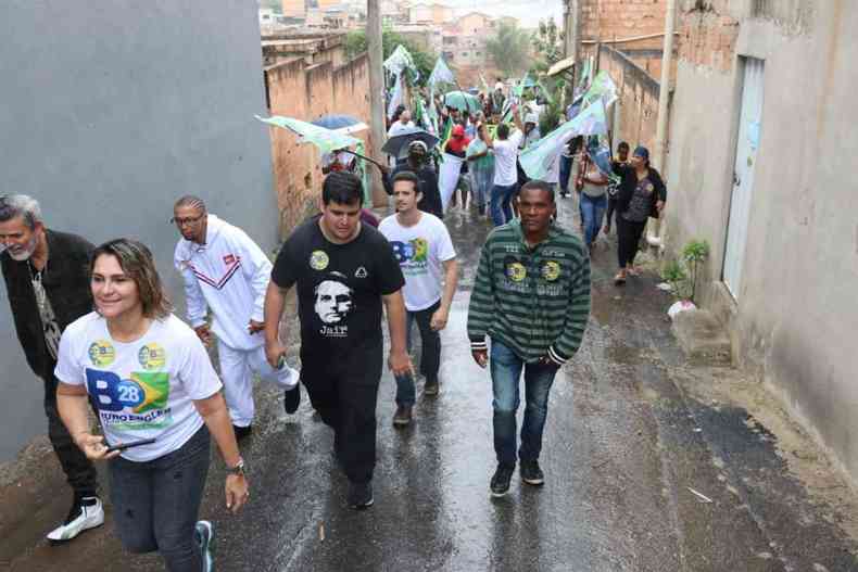 Bruno Engler visitou a Vila Pinho(foto: Luidgi Carvalho/Divulgao)