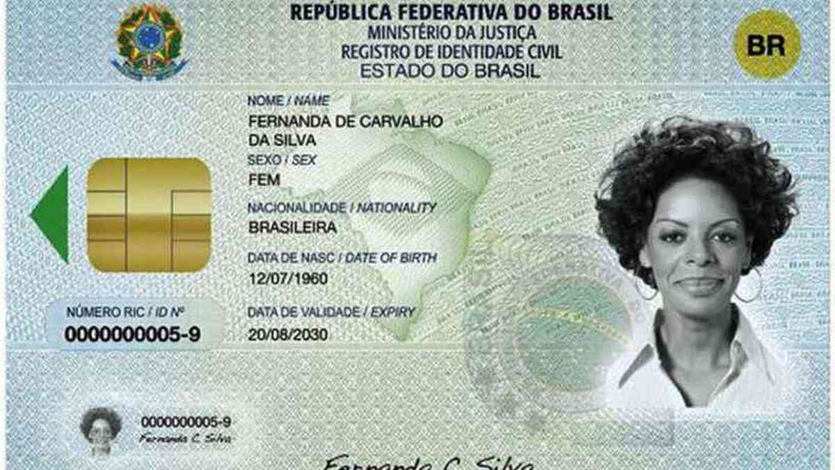 Nova carteira de identidade chega em novembro: é obrigatório trocar? -  Gerais - Estado de Minas