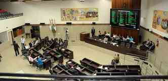 Plenrio da Cmara Municipal: voto fechado  usado hoje para cassao de vereadores e vetos do prefeito (foto: Jorge Gontijo/EM/D.A Press)