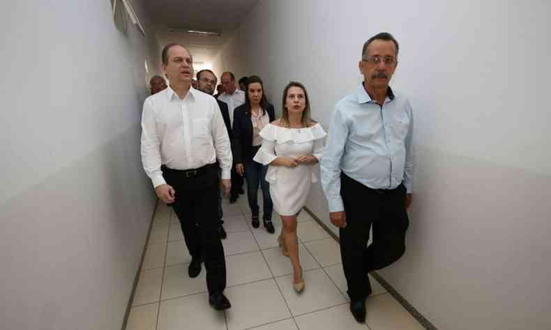 Ministro da Sade, Ricardo Barros, visita o hospital Fundajan(foto: Ministrio da Sade/ divulgao)