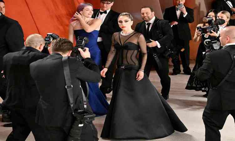 Lady Gaga no tapete do Oscar