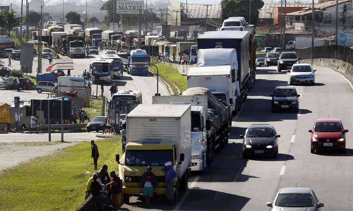 Portal Caminhões e Carretas - A parada online do caminhoneiro