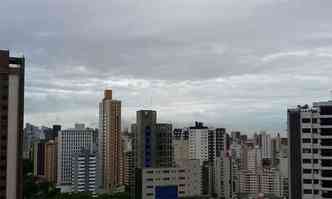 Cu nublado predomina em Belo Horizonte nesta segunda-feira(foto: Jair Amaral/EM/DA Press)