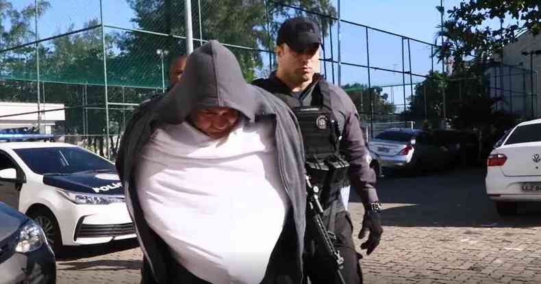 Suspeito de integrar milcia preso em operao no Rio em 02/9 