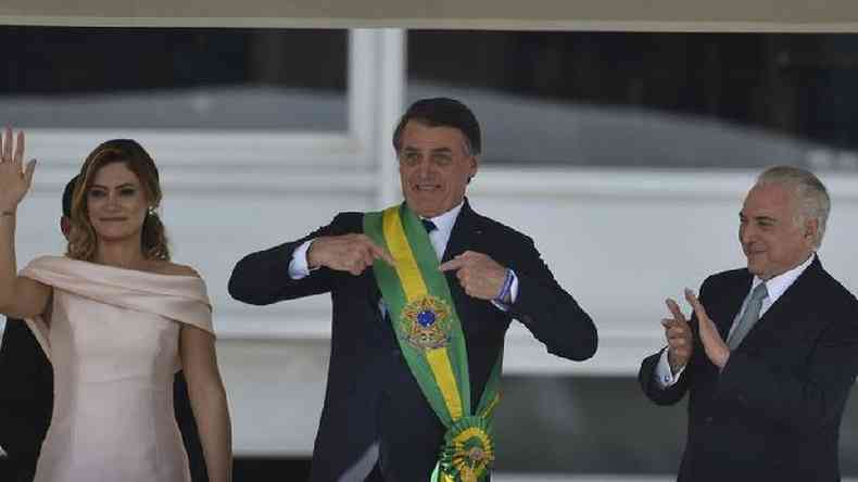 Jair Bolsonaro com Michelle e Temer