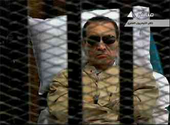 O advogado do ex-lder egpcio informou que apelar da sentena(foto: REUTERS/Egypt TV via Reuters TV )