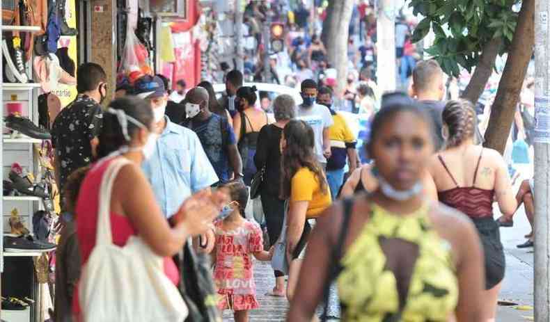 Perspectiva de Consumo da famlia brasileira cresceu 5,1% no ltimo ms (foto: Gladyston Rodrigues/EM/D.A Press)