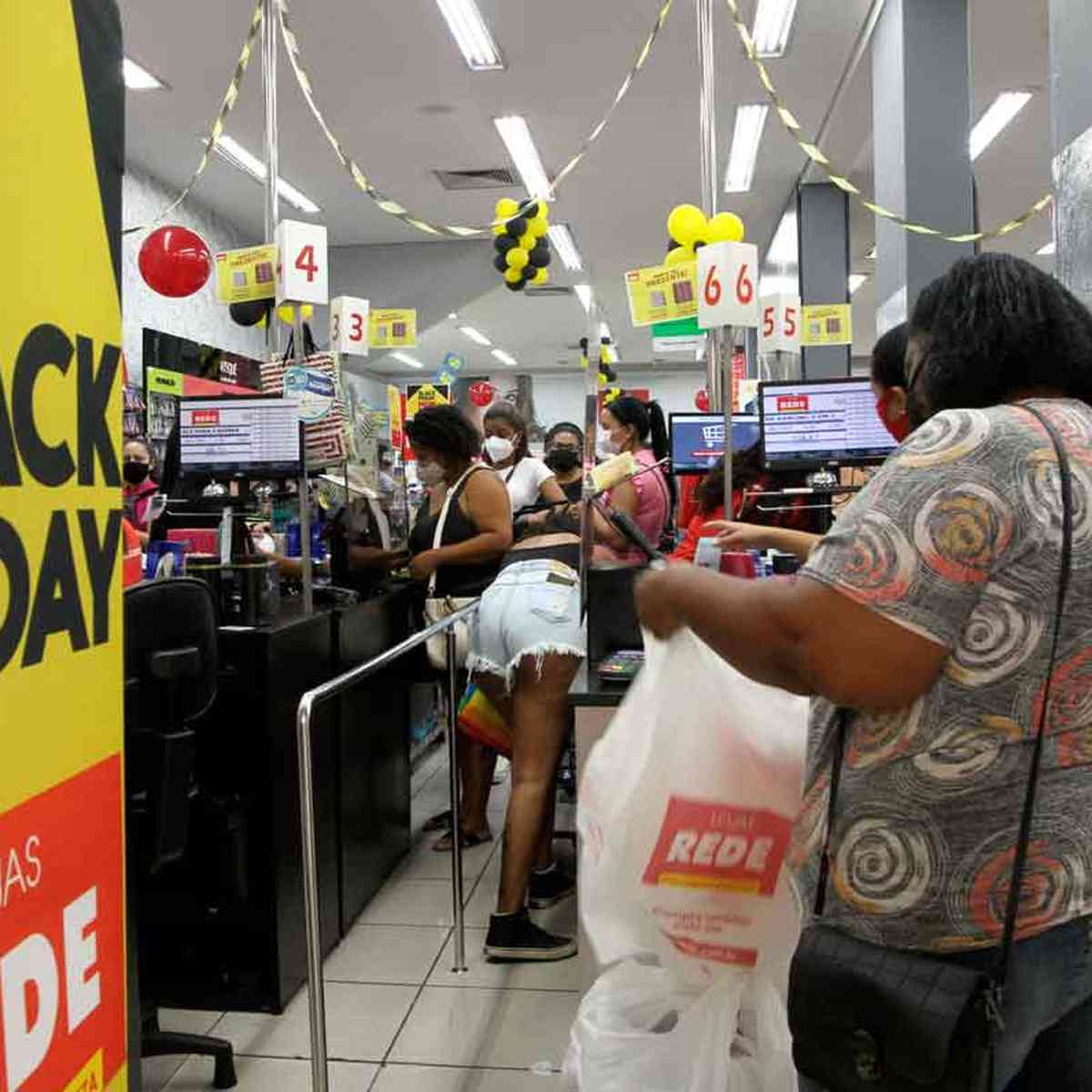 Vendas virtuais da Black Friday devem chegar a R$ 6 bi este ano - Economia  - Estado de Minas