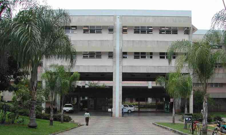 Pesquisadores do ICEx querem testar medicamento no combate  COVID-19(foto: Foca Lisboa/UFMG)