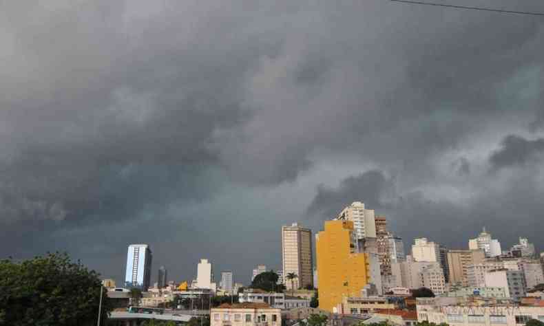 Brasil. Belo Horizonte. MG. Chuva forte. Vista do Centro.