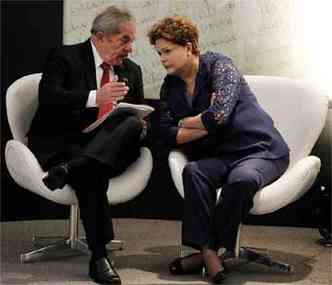 Lula participou com Dilma da comemorao dos 10 anos do Bolsa-Famlia(foto: Ueslei Marcelino/Reuters)