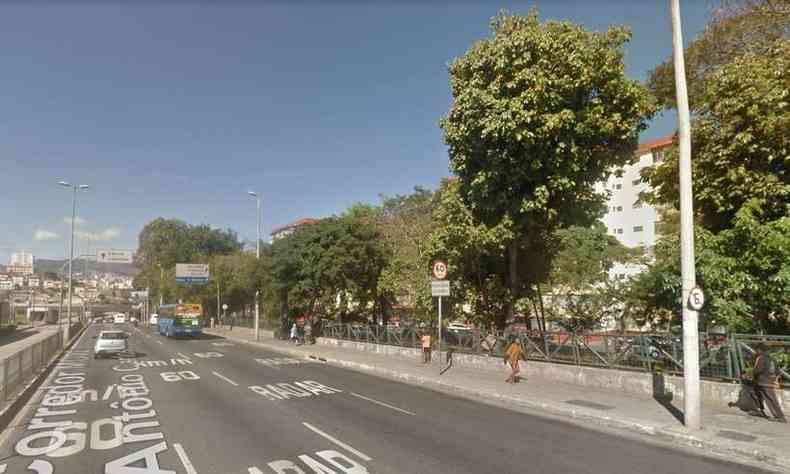 Crime ocorreu na Avenida Antnio Carlos, prximo ao Conjunto IAPI(foto: Google Street View/Reproduo)
