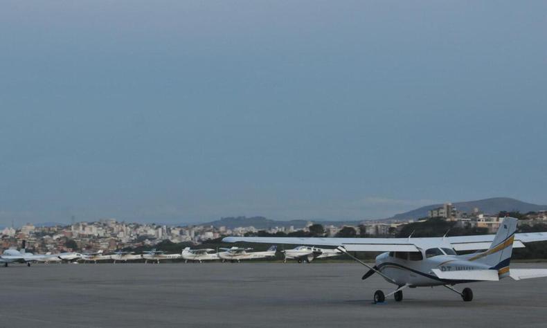 Avies do Aeroporto Carlos Prates pousam no Aeroporto da Pampulha
