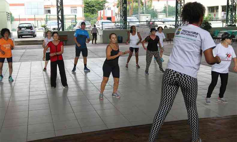 Dança, caminhada e outros esportes estão na programação(foto: Jair Amaral/EM/DA Press)