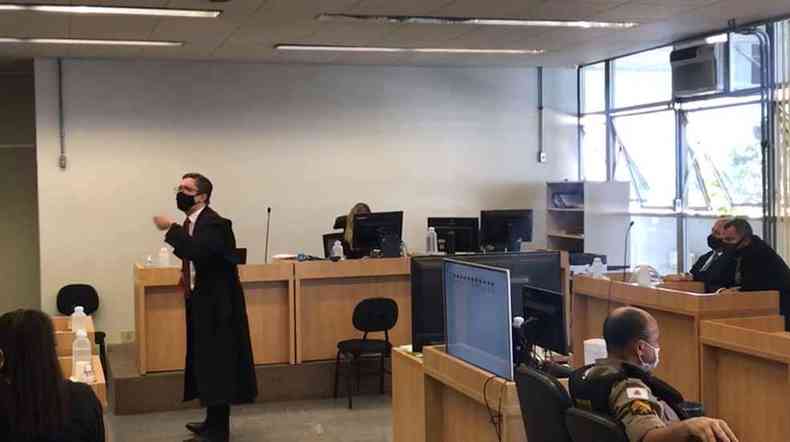 Julgamento de Marclio Soares dos Santos, acusado de matar Tiarley Rodrigues, no Tribunal do Jri