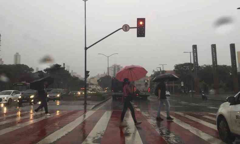 Dia chuvoso em Belo Horizonte