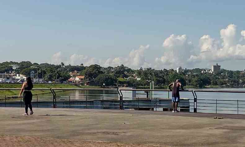 Dia de Sol na Lagoa da Pampulha