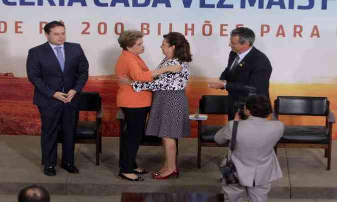 Dilma e Ktia Abreu estiveram juntas no Plano Agrcola e Pecurio 2016/2017(foto: Antnio Arajo/ Ministrio da Agricultura)