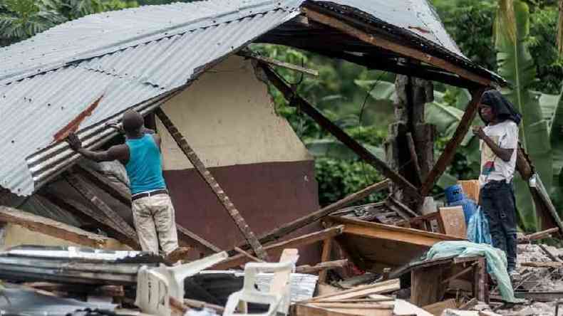 Casas destrudas pelo terremoto no Haiti