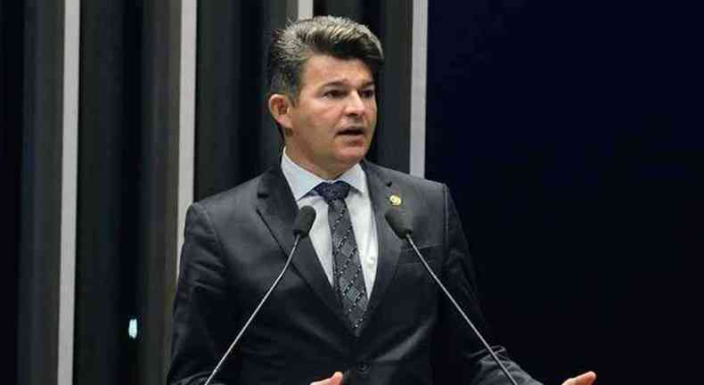 Senador Jos Medeiros foi um dos integrantes da comisso especial do pedido impeachment da ento presidente Dilma Rousseff 