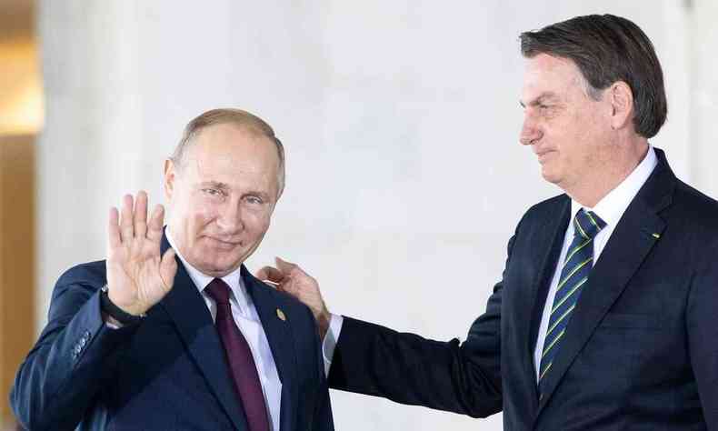 Putin e Bolsonaro durante encontro em novembro de 2019, no Brasil