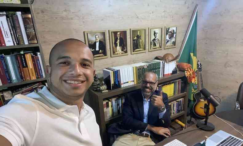 Deputado Douglas Garcia e blogueiro Allan dos Santos so alvos da operao da PF(foto: Reproduo/Twitter)