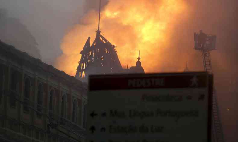 (foto: AFP PHOTO/Miguel SCHINCARIOL )