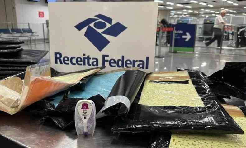 A droga  avaliada em R$ 4.269.000, de acordo com a Receita Federal