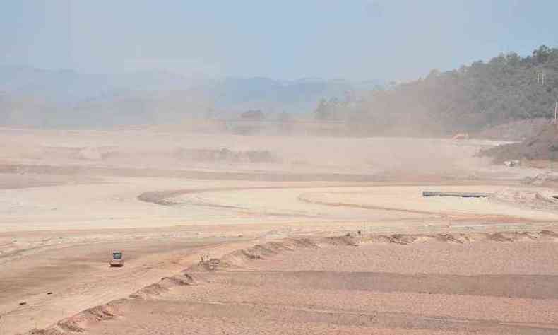 De acordo com a Semad, mineradora iria unificar as duas maiores barragens de Bento Rodrigues(foto: Alexandre Guzanshe/EM/D.A Press)