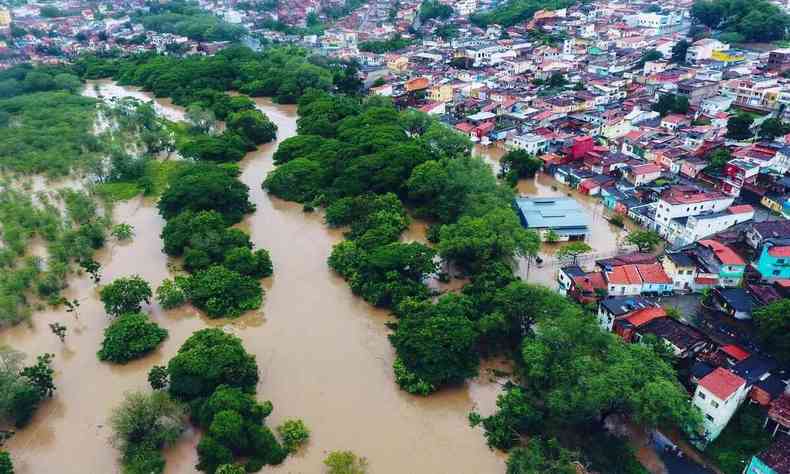Chuvas assolam cidades baianas