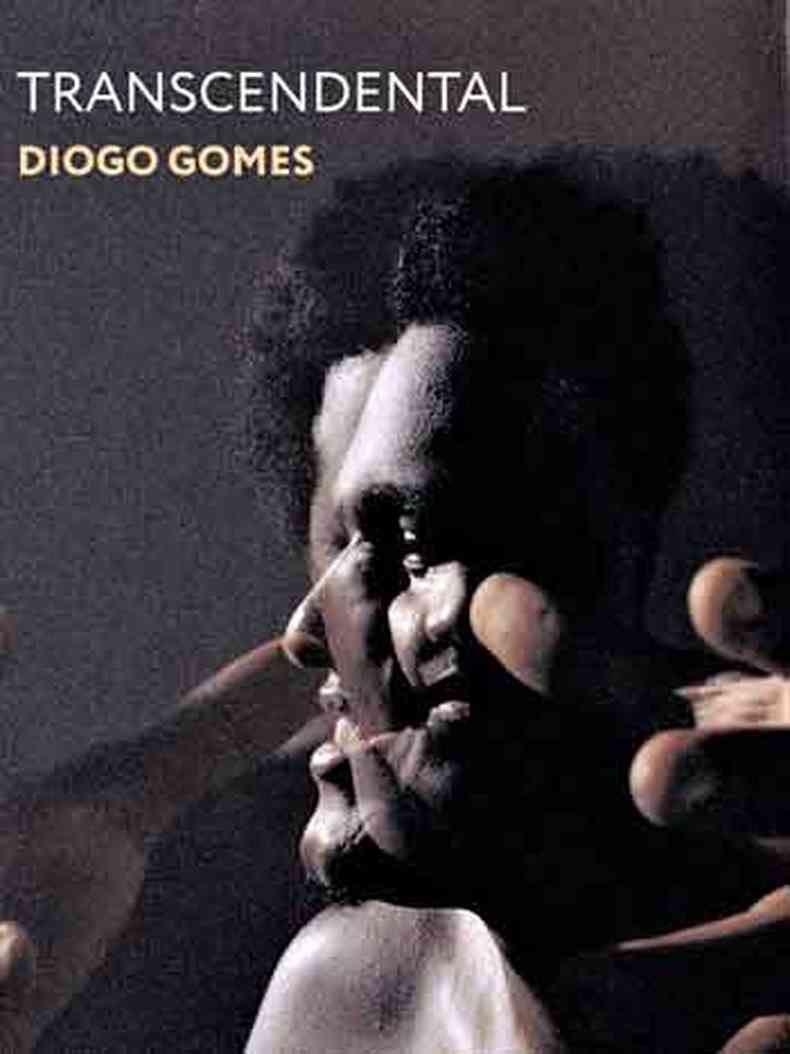 Capa do disco Transcendental traz vrias imagens do rosto do trompetista Diogo Gomes 