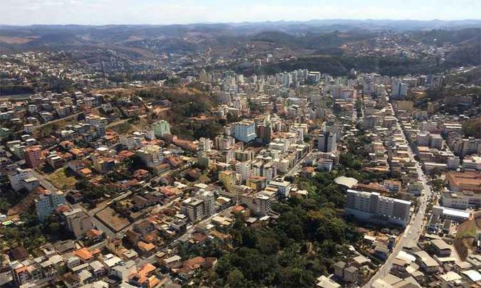 Pacientes com sintomas de febre amarela estão internados em hospitais de Viçosa(foto: Reprodução da internet/Facebook/Prefeitura de Viçosa) Pacientes com sintomas de febre amarela estão internados em hospitais de Viçosa(foto: Reprodução da internet/Facebook/Prefeitura de Viçosa)