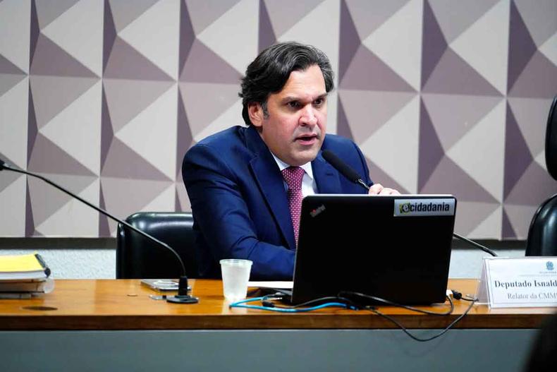 Lder do MDB, deputado Isnaldo Bulhes Jr. (AL) fez alteraes significativas na MP em seu relatrio