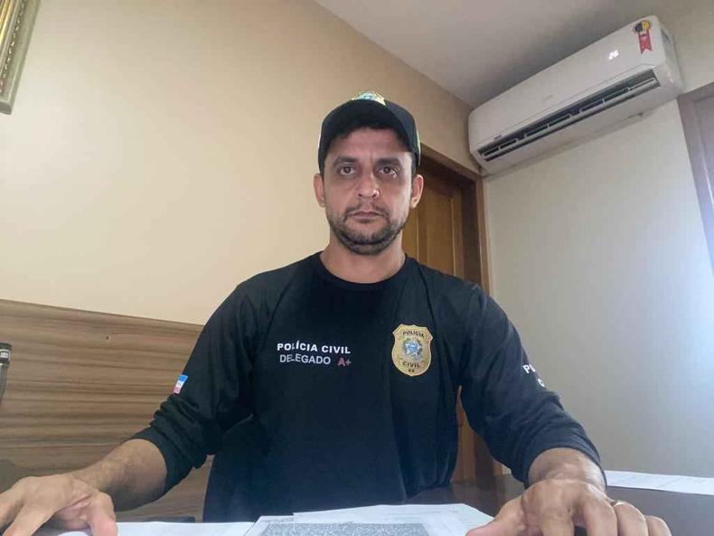 Delegado de Homicídios de Colatina, Deverly Pereira Junior(foto: Polícia Civil ES/divulgação) Delegado de Homicídios de Colatina, Deverly Pereira Junior