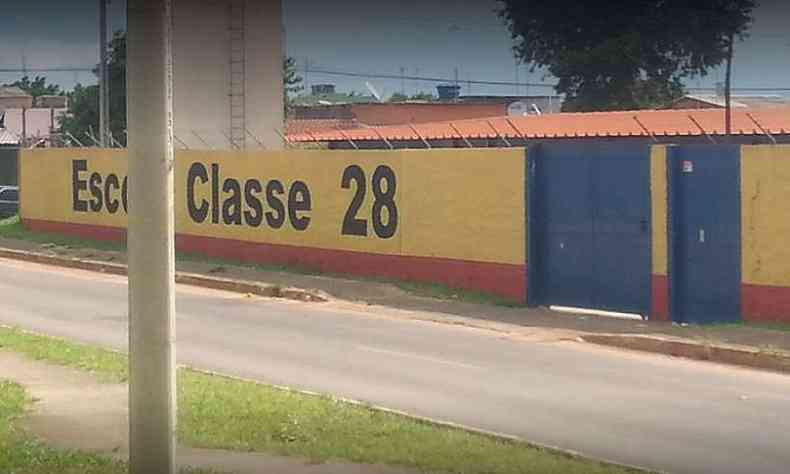 Fachada da escola