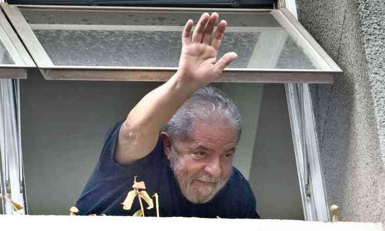 O ex-presidente aguarda o resultado do julgamento no dia 24 de janeiro(foto: Nelson Almeida)