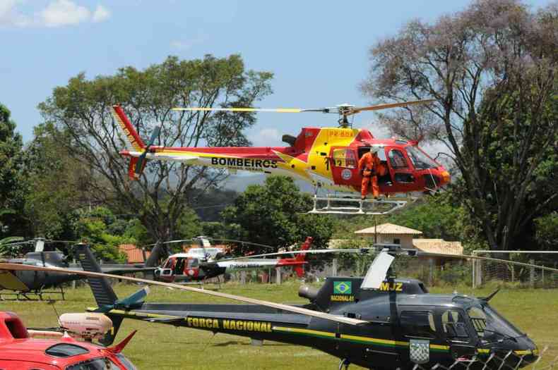 Quantidade de helicpteros em espao restrito exige controle rigoroso(foto: Tlio Santos/EM/D.A Press)