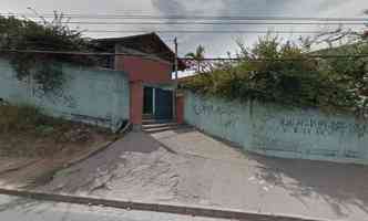 Crime aconteceu quando alunos entravam na Escola Estadual Antenor Pessoa(foto: Google Street View/Reproduo)