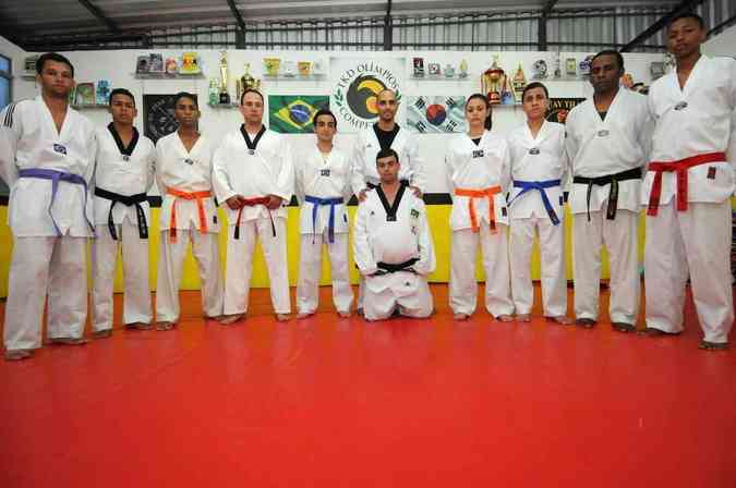 Alexandre Furbino luta taekwondo h 16 anos, o que o ajudou a superar a microcefaliaRamon Lisboa/EM/DA Press