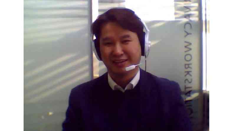 O professor Kim Jong-Yeon lidera os rastreadores de contatos em Daegu(foto: BBC)