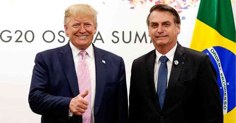 Alinhamento de Bolsonaro com Trump parece coisa de menino encrenqueiro que arruma confuso porque conta com a proteo de um primo grandalho(foto: ALAN SANTOS/PR)